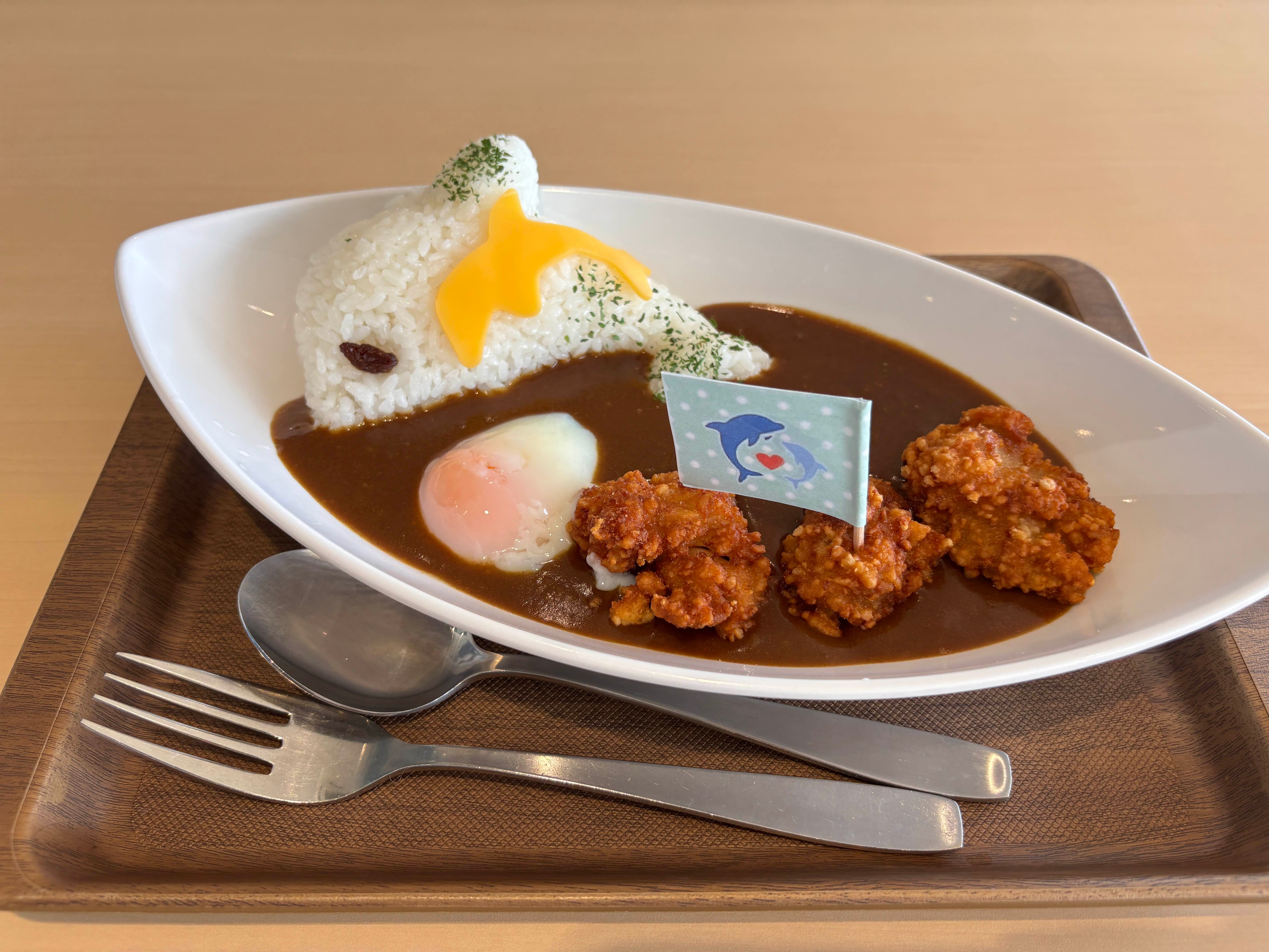 子供向けメニューな気がするけど、あまりにも魅力的だったからお昼ごはんにしてしまった