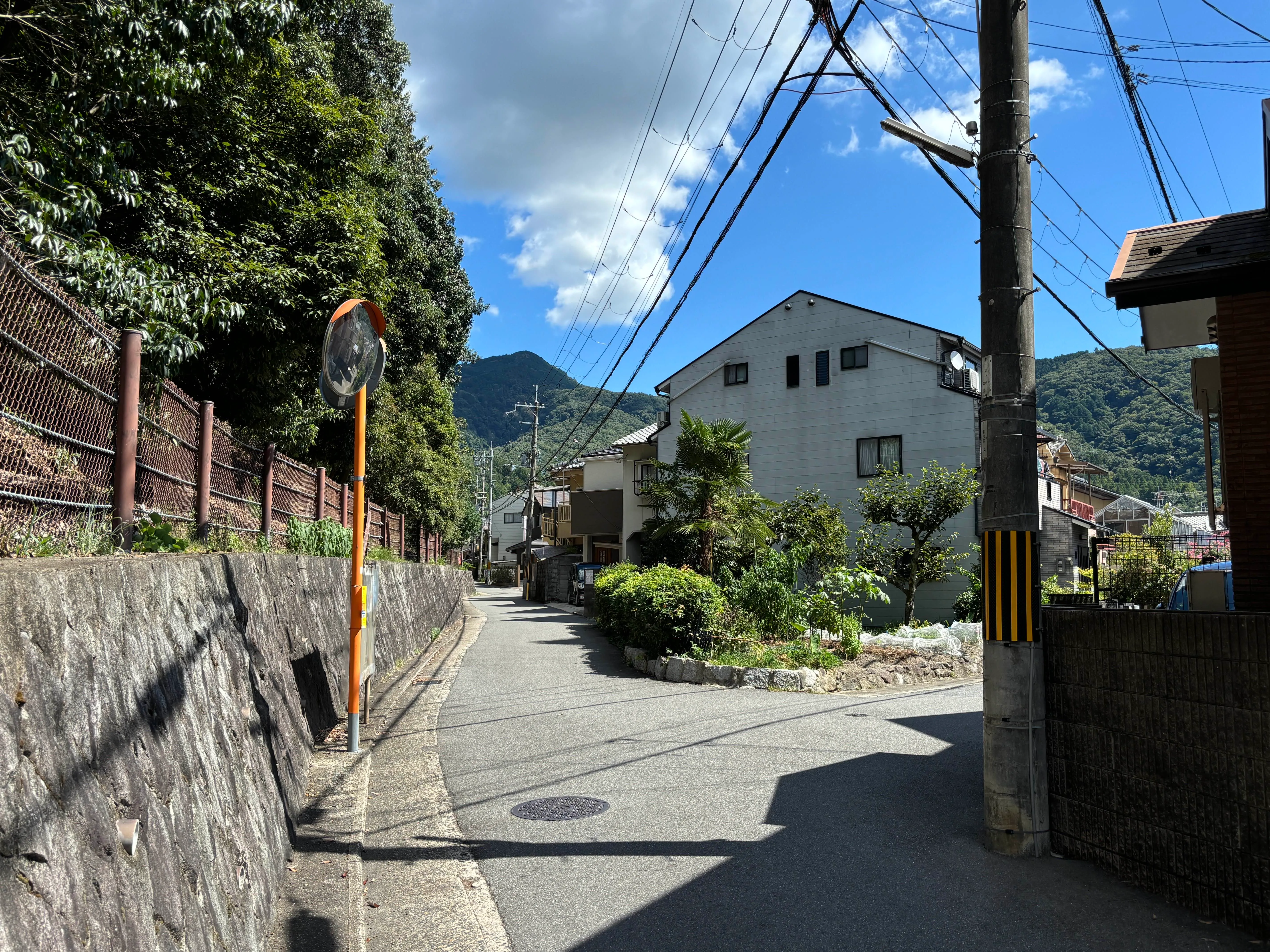 めぐる、綾地さん、どこだ・・・？