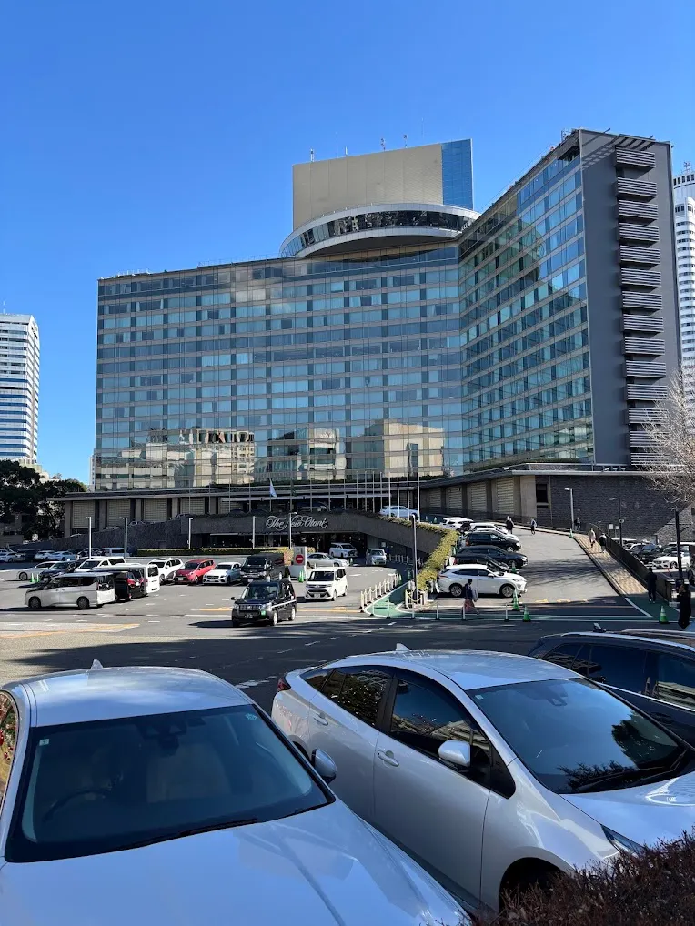 ランボルギーニ停まってて何すぎた